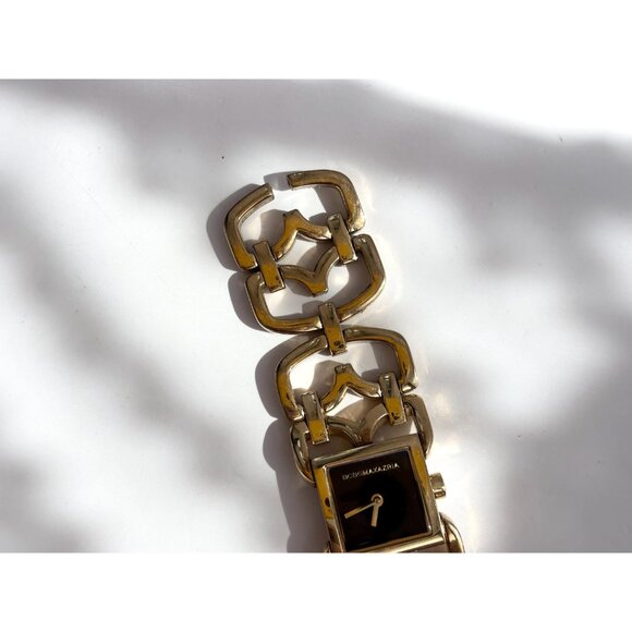 BCBG Maxzaria BG8217-R351-09 Gold T Ladies Vintage Wristwatch - 19mm - WORKS! - Picture 3 of 15